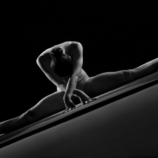 Symmetrie von Volker Hilarius