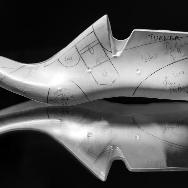 Leisten von Anneliese Kläres